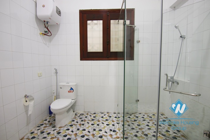 New studio for rent in Xuan Dieu street, Tay Ho district, Hanoi